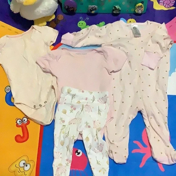Cloud Island Pink and Cream Bodysuit and Pajama Set - Picture 1 of 6